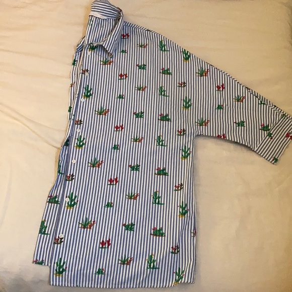 Zara painted cactus button up. - Picture 2 of 2